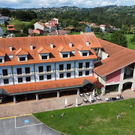 Hotel Cristina Нореньа Экстерьер фото